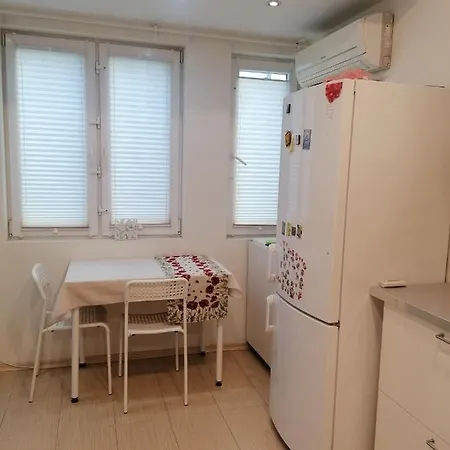 Apartment 50 Sq M On 500 Meters From The Presidency